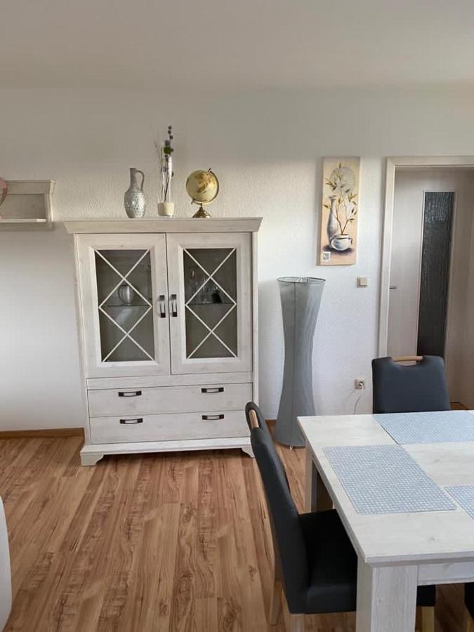 Familienfreundliche Ferienwohnung Anna Rollshausen Buitenkant foto